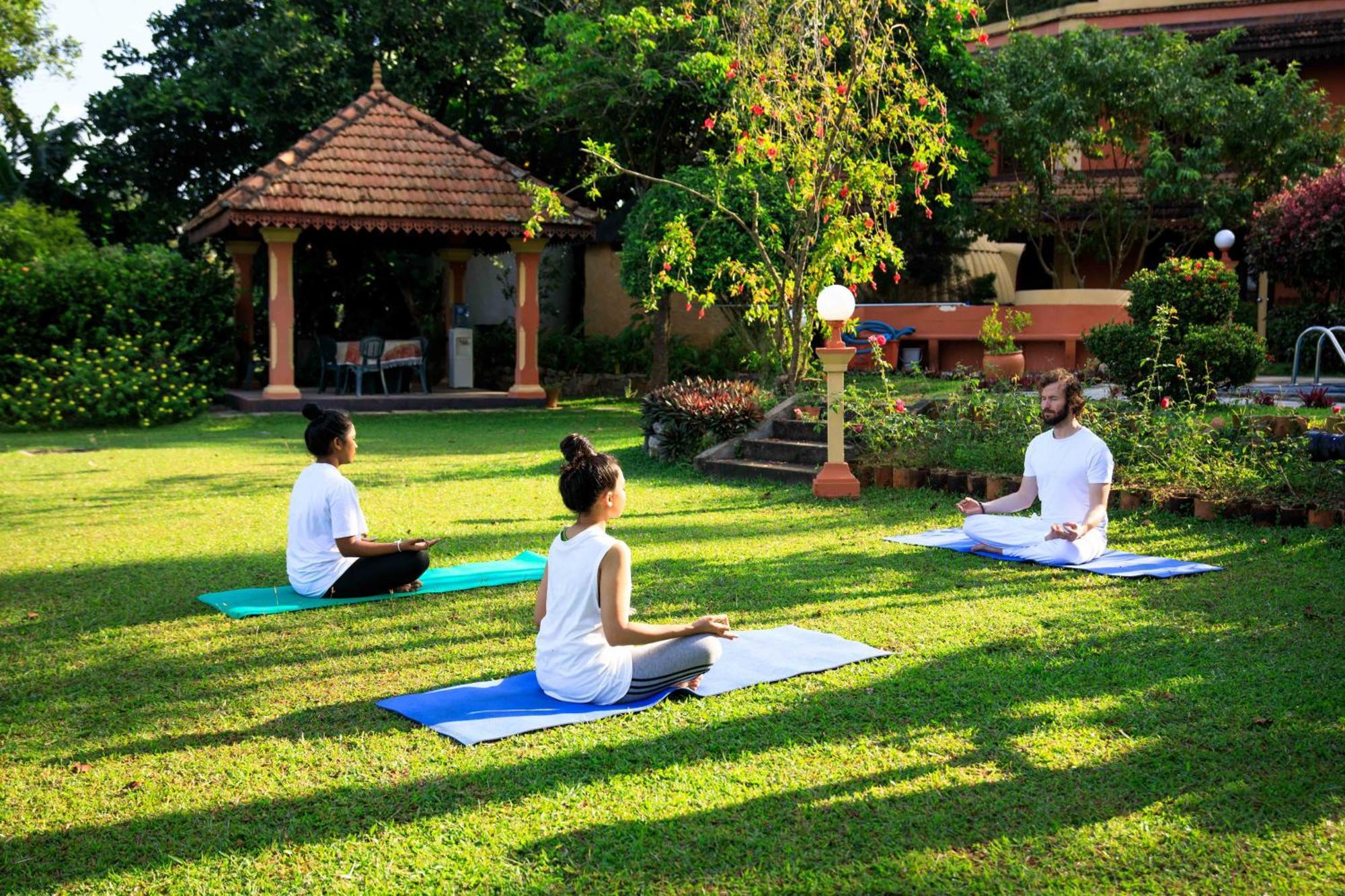 Hotel Ayurveda Spring Of Life Colombo Esterno foto